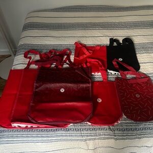 Bundle of 7 lululemon bags